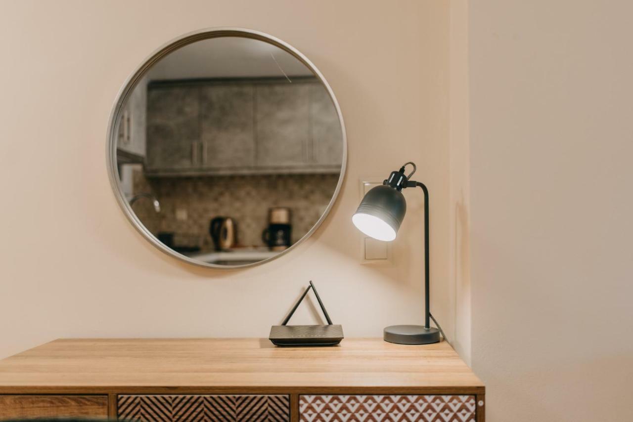 Best House, Central Luxury Apartment, Agiou Nikolaou, Patra Bagian luar foto